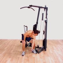 Body-Solid G-1S kombinált gép bicepsz